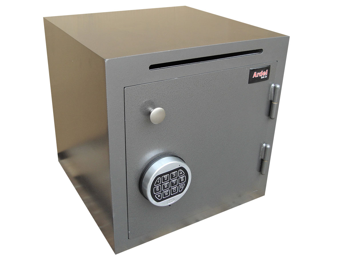 Retail/Cash Management Retailer Deposit Safe
